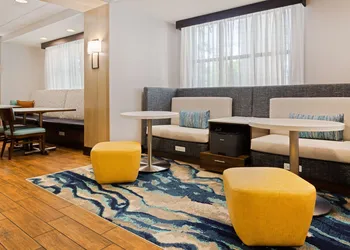 Hampton Inn Jacksonville-I-295 East/Baymeadows hotel thumbnail 2