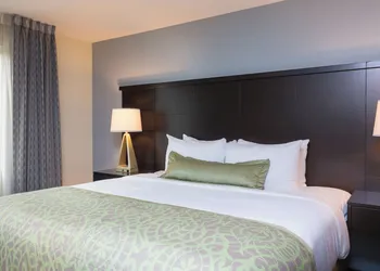 Staybridge Suites Canton by IHG hotel thumbnail 4