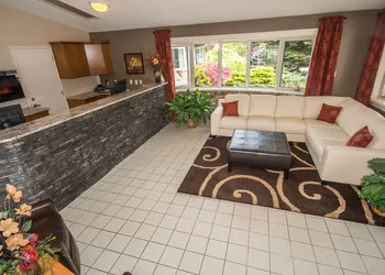 Best Western Sicamous Inn hotel thumbnail 2
