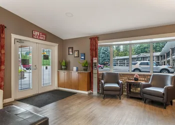 Best Western Sicamous Inn hotel thumbnail 4