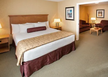 Best Western Sicamous Inn hotel thumbnail 7
