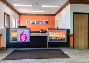 Motel 6 Indianapolis, IN - Southport hotel thumbnail 2