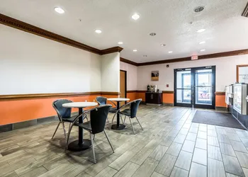 Motel 6 Indianapolis, IN - Southport hotel thumbnail 4