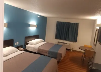 Motel 6 Indianapolis, IN - Southport hotel thumbnail 5