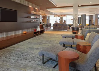 Courtyard by Marriott Kingston Highway 401/Division Street hotel thumbnail 3