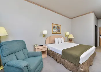 Econo Lodge Inn & Suites Jackpot near Casino hotel thumbnail 6