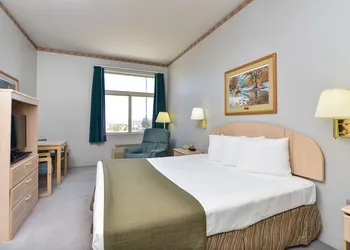 Econo Lodge Inn & Suites Jackpot near Casino hotel thumbnail 8