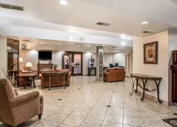 Comfort Inn & Suites Rochelle - Dekalb hotel thumbnail 5
