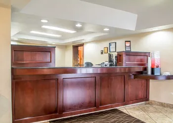 Comfort Inn & Suites Rochelle - Dekalb hotel thumbnail 7