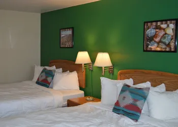 Cedar Hill Lodge hotel thumbnail 4
