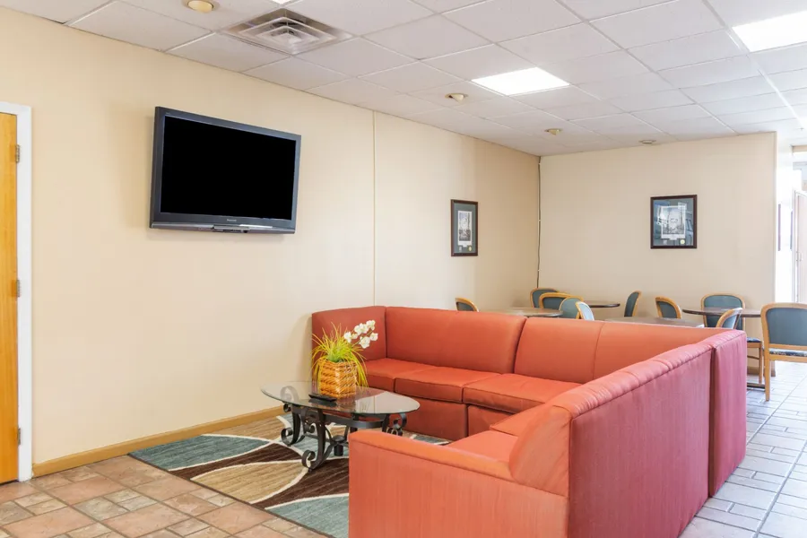Travelers Place Inn & Suites hotel detail image 2