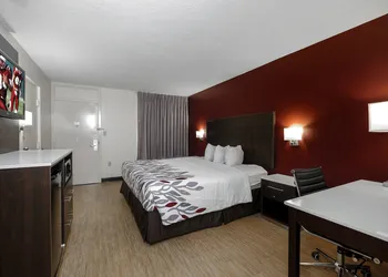 Red Roof Inn Gadsden hotel thumbnail 7