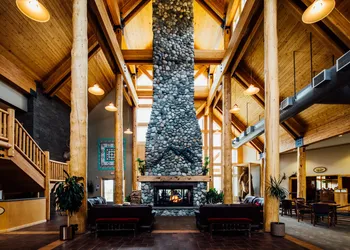 Talkeetna Alaskan Lodge hotel thumbnail 3