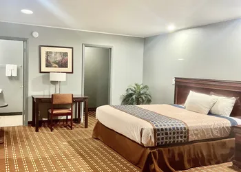 Palace Motel hotel thumbnail 4
