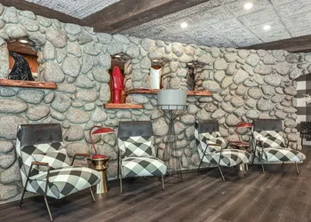 The Creekstone hotel thumbnail 3