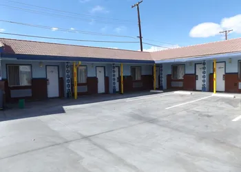 City Center Motel hotel thumbnail 3