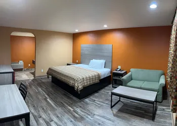 Apex Inn hotel thumbnail 8