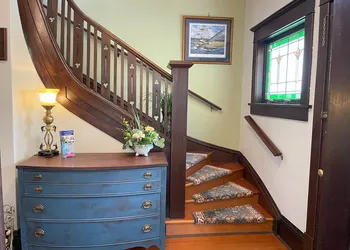 Fisher House Victoria Bed and Breakfast hotel thumbnail 5