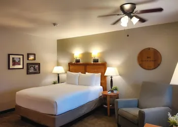 Adelaide Inn hotel thumbnail 4