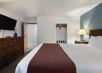 Aladdin Inn hotel thumbnail 7