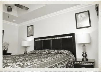 Crystal Lodge Motel hotel thumbnail 4