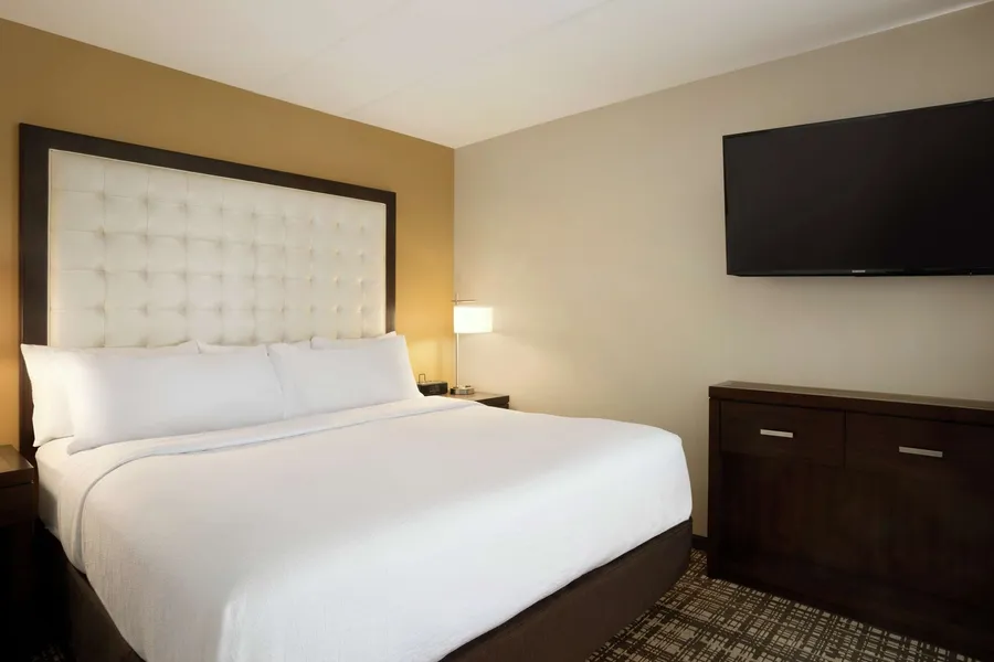 Embassy Suites Oklahoma City Downtown/Medical Center hotel detail image 6
