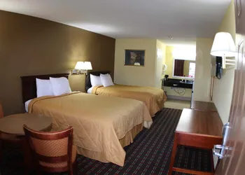 Loyalty Inn Hawkinsville hotel thumbnail 5