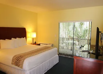 The Central Motel hotel thumbnail 2