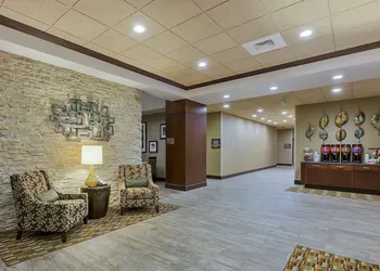 Hampton Inn & Suites Bend hotel thumbnail 2