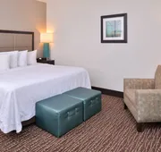 Hampton Inn & Suites Bend hotel detail image 4