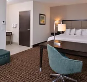 Hampton Inn & Suites Bend hotel detail image 5