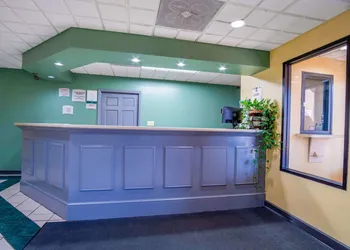 Quality Inn West Columbia - Cayce hotel thumbnail 3