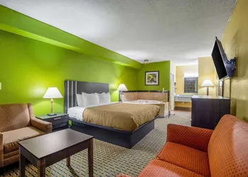 Quality Inn West Columbia - Cayce hotel thumbnail 8