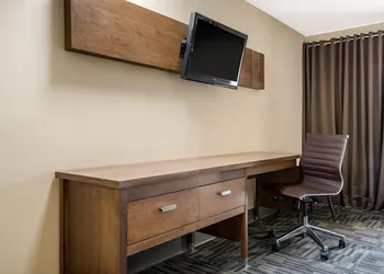 Quality Inn & Conference Centre hotel thumbnail 4