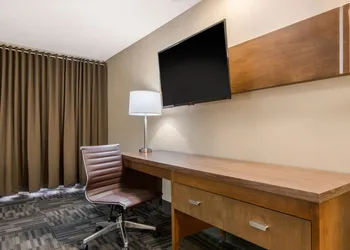 Quality Inn & Conference Centre hotel thumbnail 6