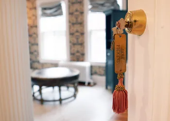 Chart House Inn hotel thumbnail 4