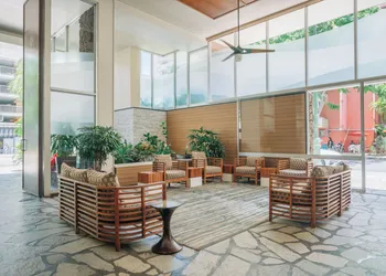 Pacific Monarch Hotel hotel thumbnail 2