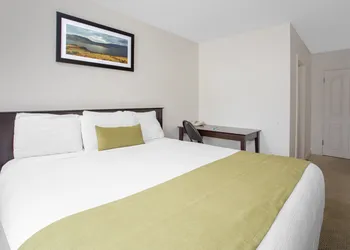 Barriere Motor Inn hotel thumbnail 8