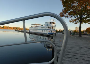 Kings Inn - Orillia hotel thumbnail 7