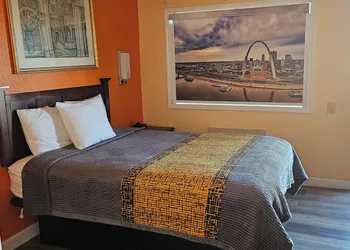 Indian Mound Motel hotel thumbnail 5