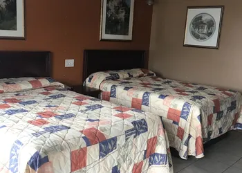 Budget Inn And Suites hotel thumbnail 6