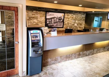Super 8 by Wyndham Fort Saskatchewan hotel thumbnail 3