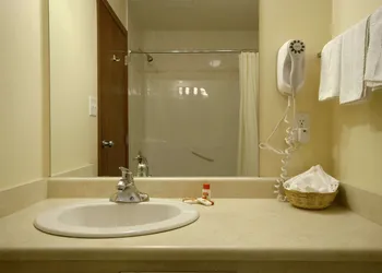 Super 8 by Wyndham Fort Saskatchewan hotel thumbnail 6