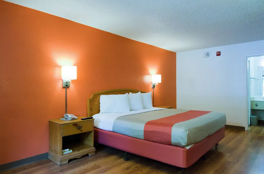 Motel 6 Frederick, MD - Fort Detrick hotel detail image 6