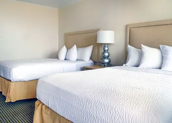 Seabonay Oceanfront Motel hotel thumbnail 3