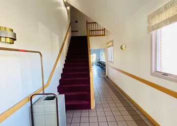 Fleetwood Inn & Suites hotel thumbnail 3