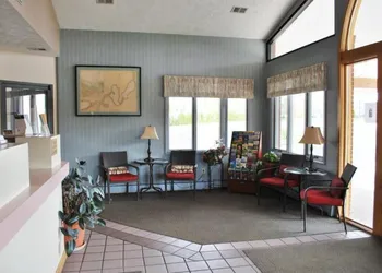 Fleetwood Inn & Suites hotel thumbnail 6