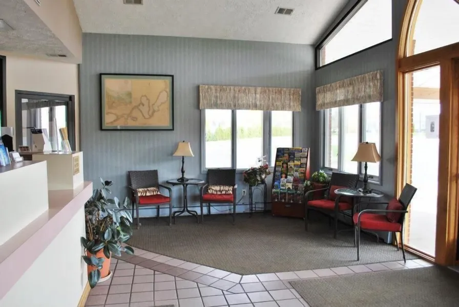 Fleetwood Inn & Suites hotel detail image 6