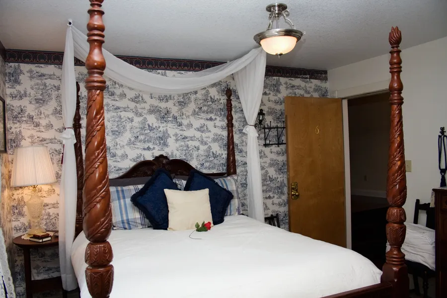 Woodstock Inn B&B hotel detail image 6