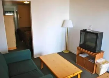 Central Motel Great Falls hotel thumbnail 8